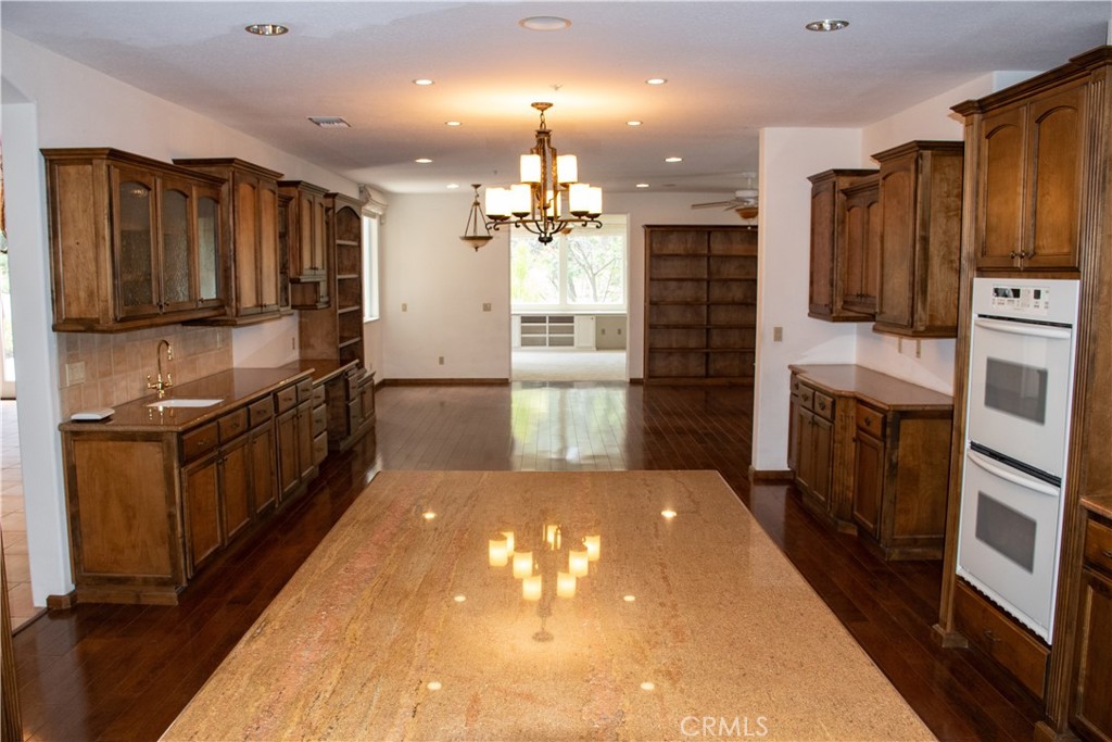 1632 Halsey Street Property Photo 19