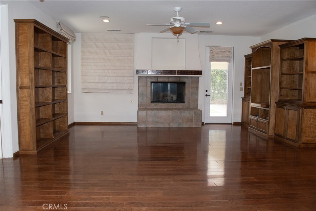 1632 Halsey Street Property Photo 21