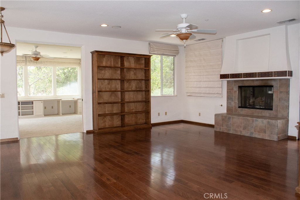 1632 Halsey Street Property Photo 22