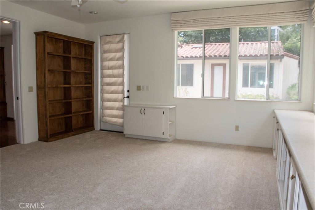 1632 Halsey Street Property Photo 27