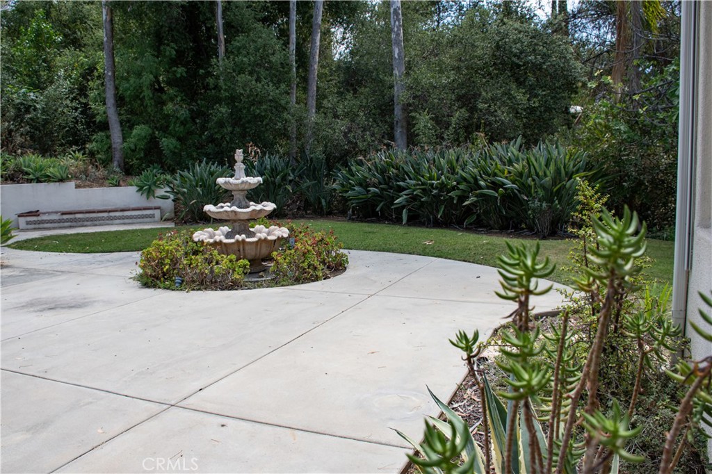 1632 Halsey Street Property Photo 35