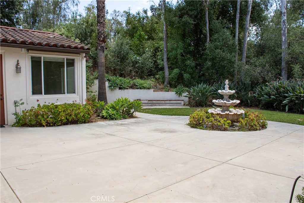 1632 Halsey Street Property Photo 36