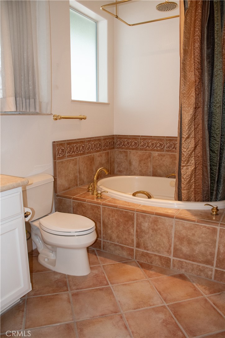 1632 Halsey Street Property Photo 51