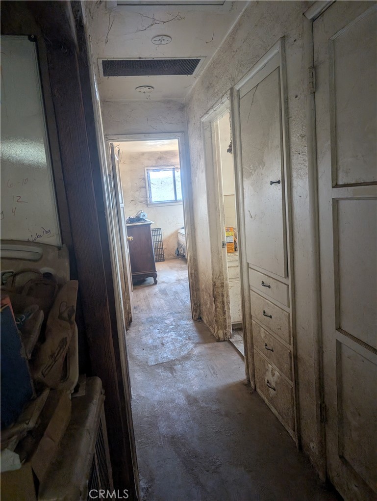 32260 Avenue E Property Photo 21