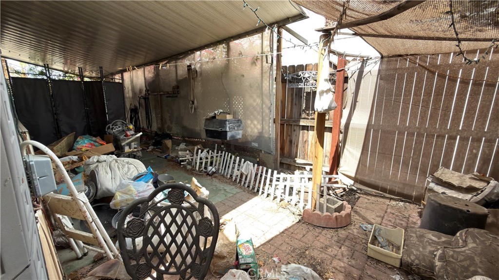 27 Jupiter St Property Photo 13