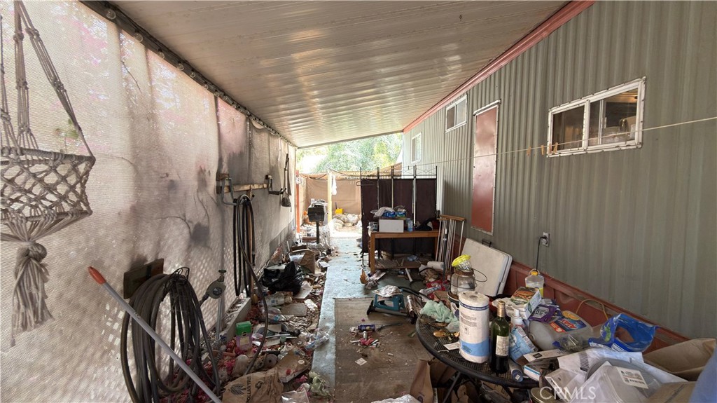 27 Jupiter St Property Photo 15