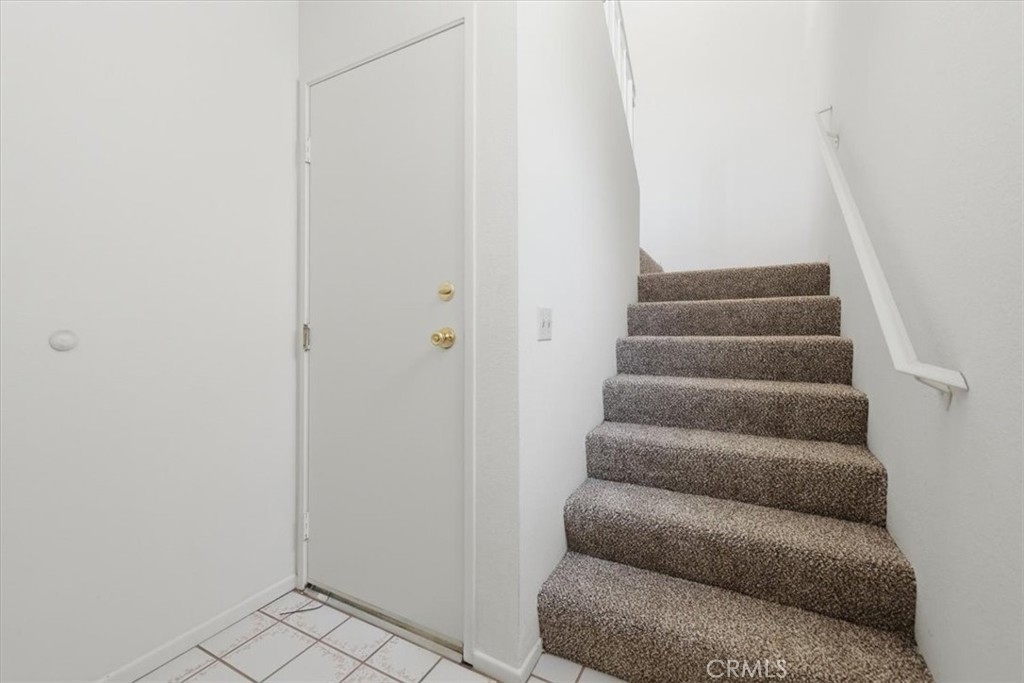 24242 Sylvan Glen Property Photo 7