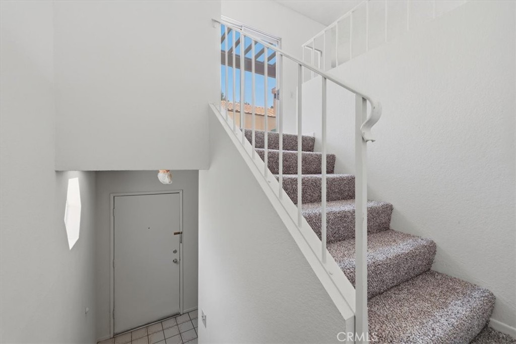 24242 Sylvan Glen Property Photo 8