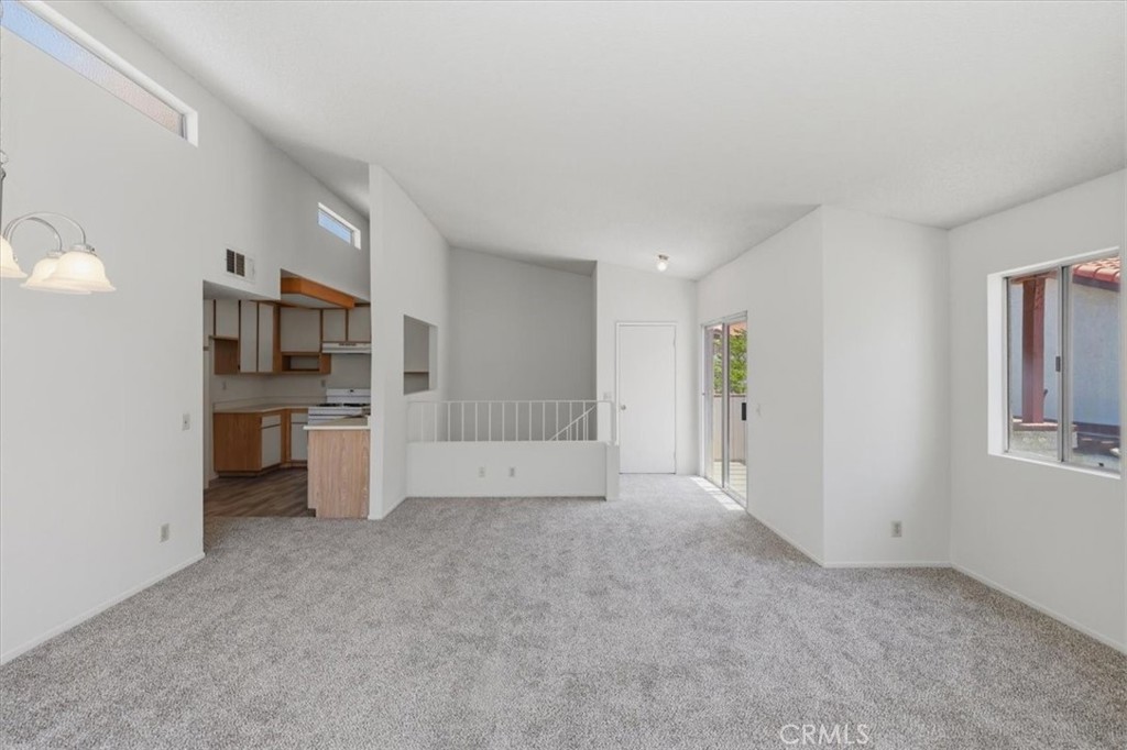 24242 Sylvan Glen Property Photo 14