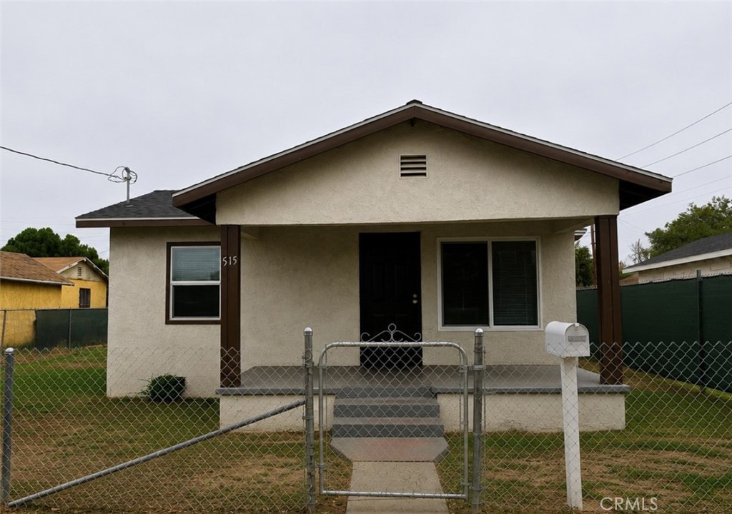 515 W N Property Photo 2