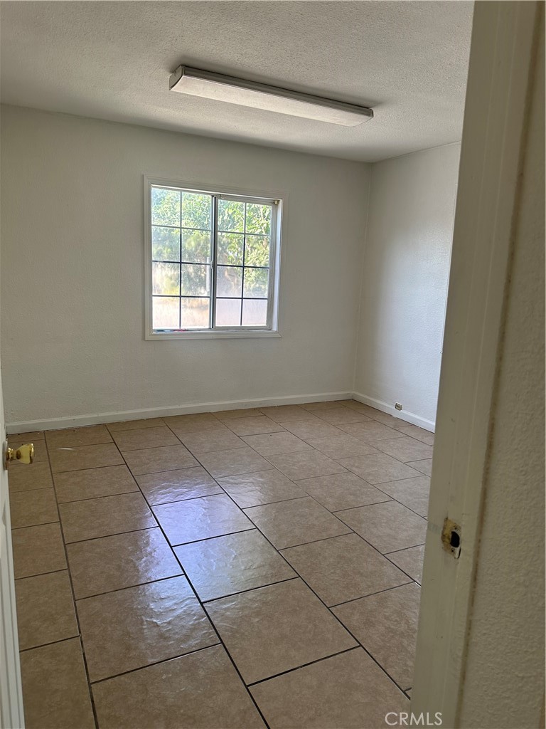 810 E H Property Photo 11