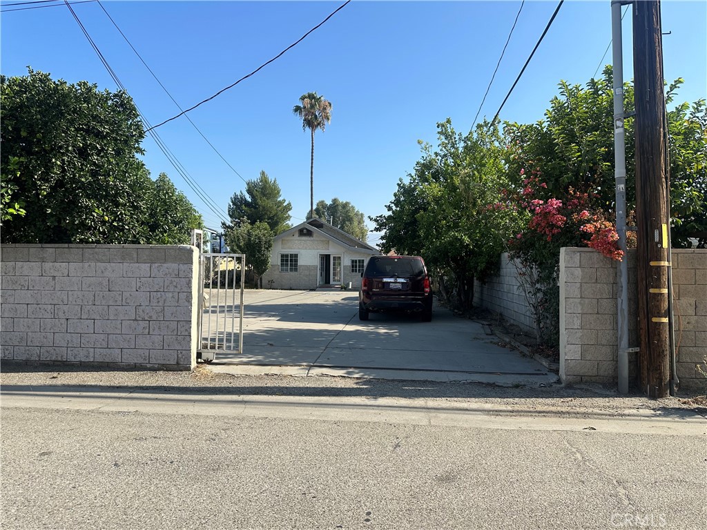 810 E H Property Photo 19