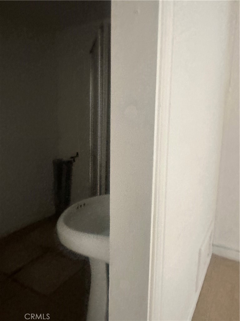810 E H Property Photo 28