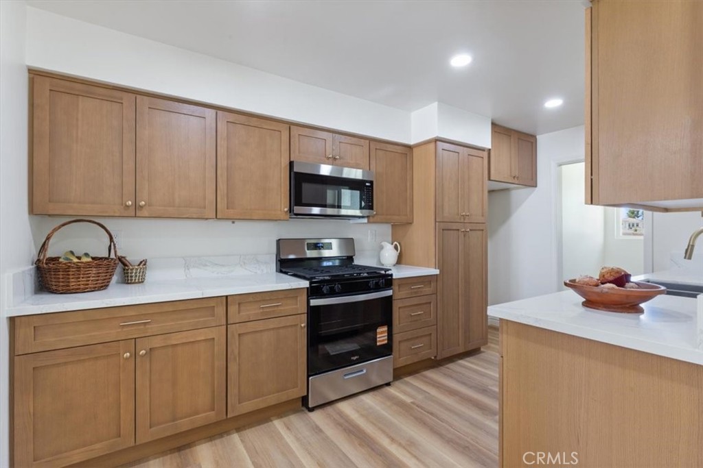 34385 Avenue H Property Photo 14