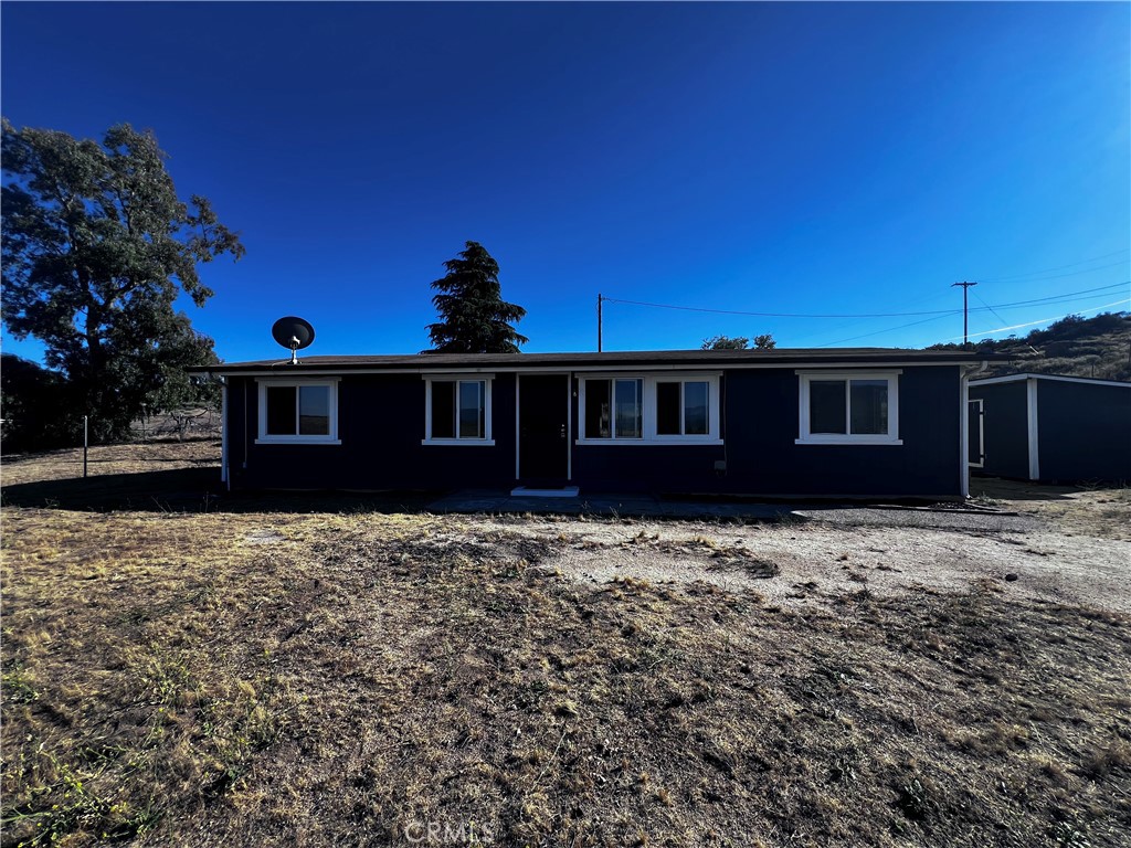 49215 Meadowview Way Property Photo 5