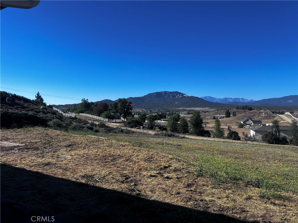 49215 Meadowview Way Property Photo 7