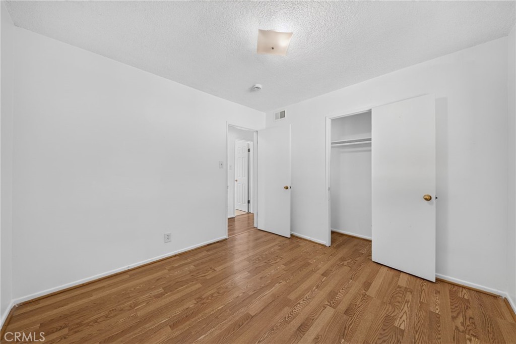 2438 W 7th Property Photo 15
