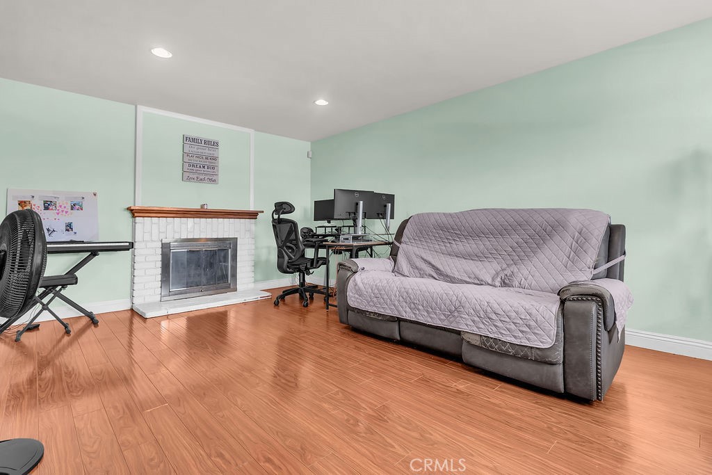 4190 Hines Property Photo 5