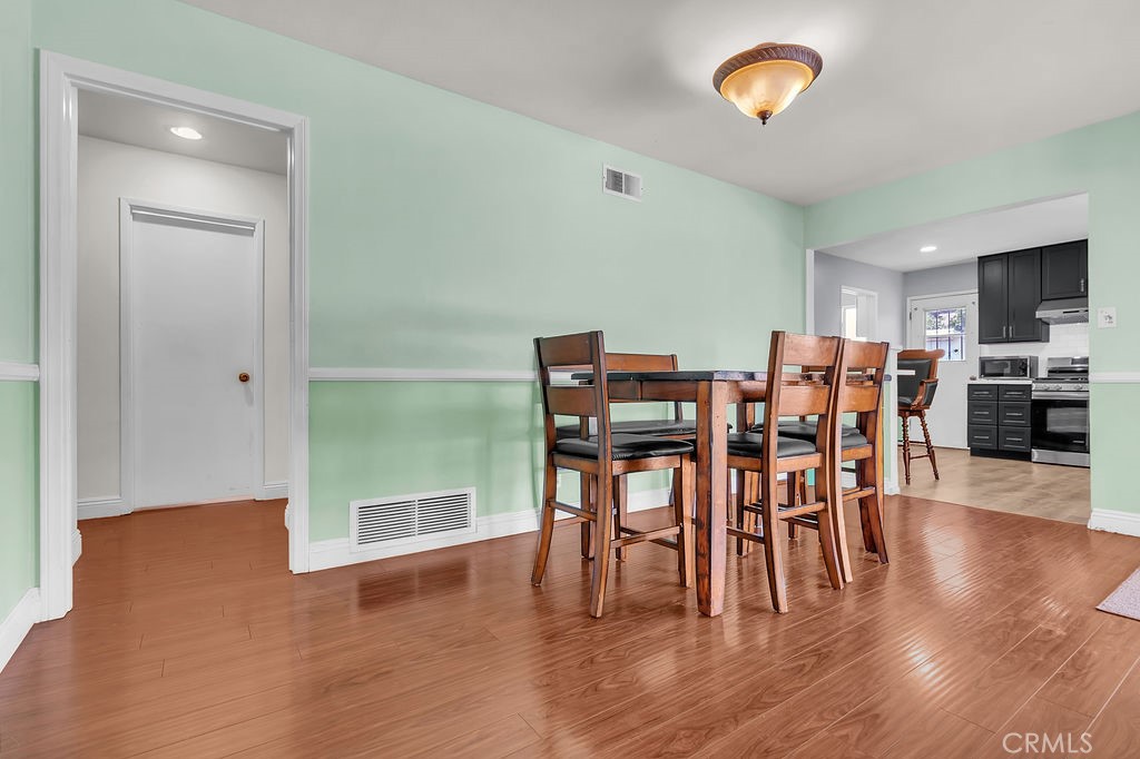 4190 Hines Property Photo 7