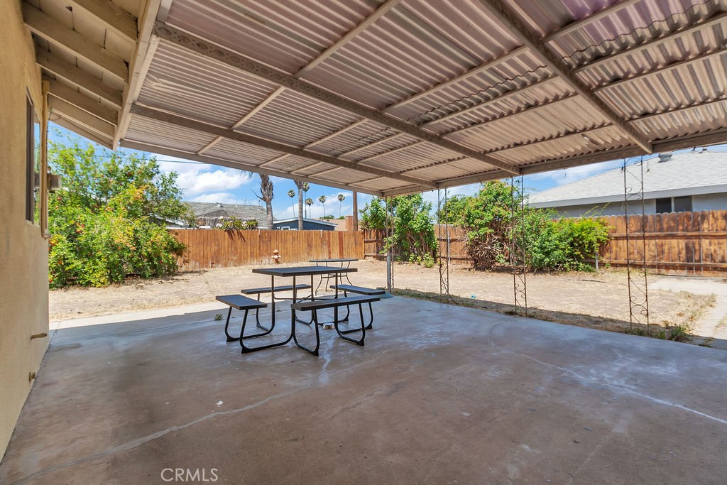 4190 Hines Property Photo 18