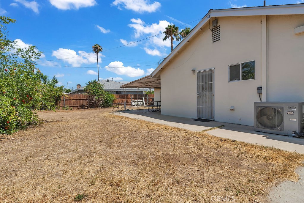 4190 Hines Property Photo 19