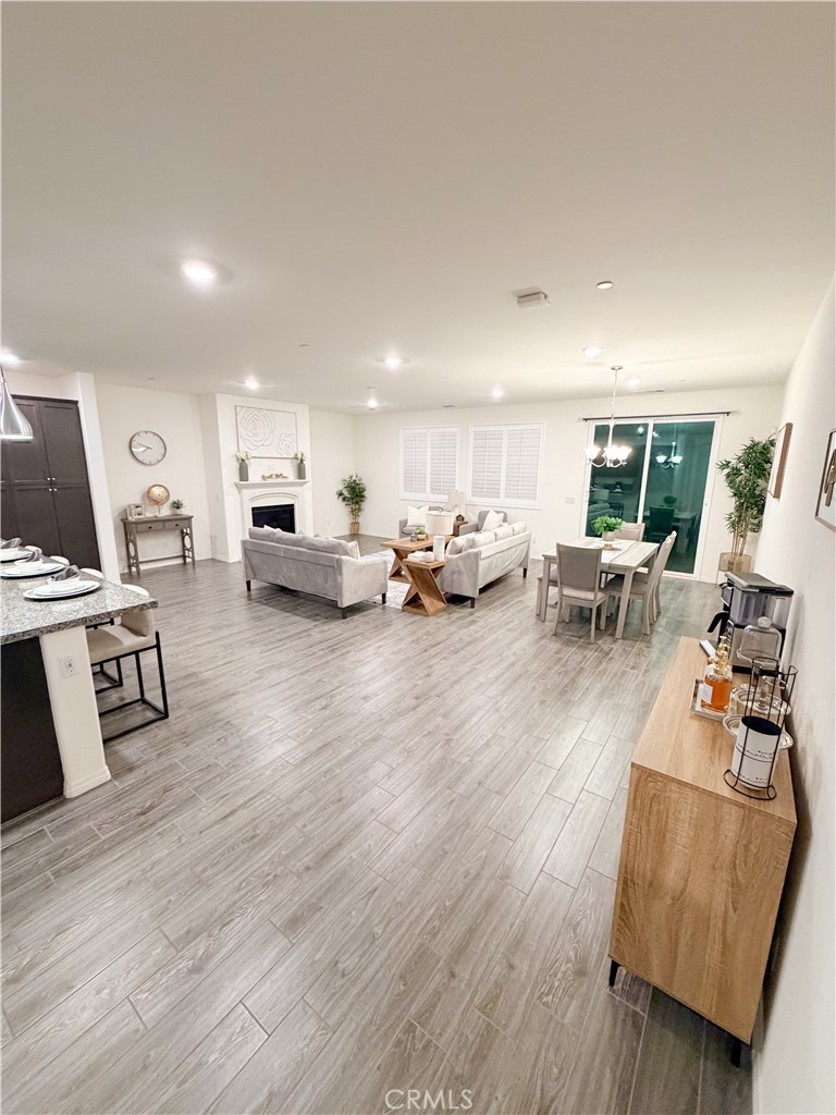 1016 Night Shade Property Photo 3