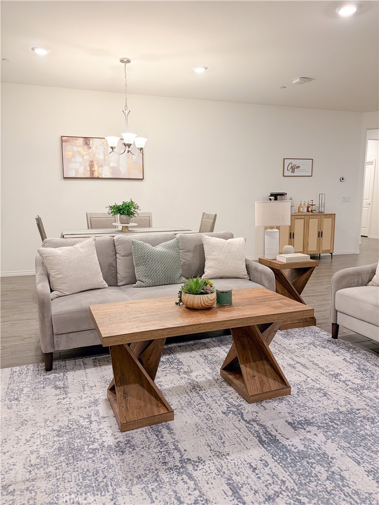 1016 Night Shade Property Photo 15