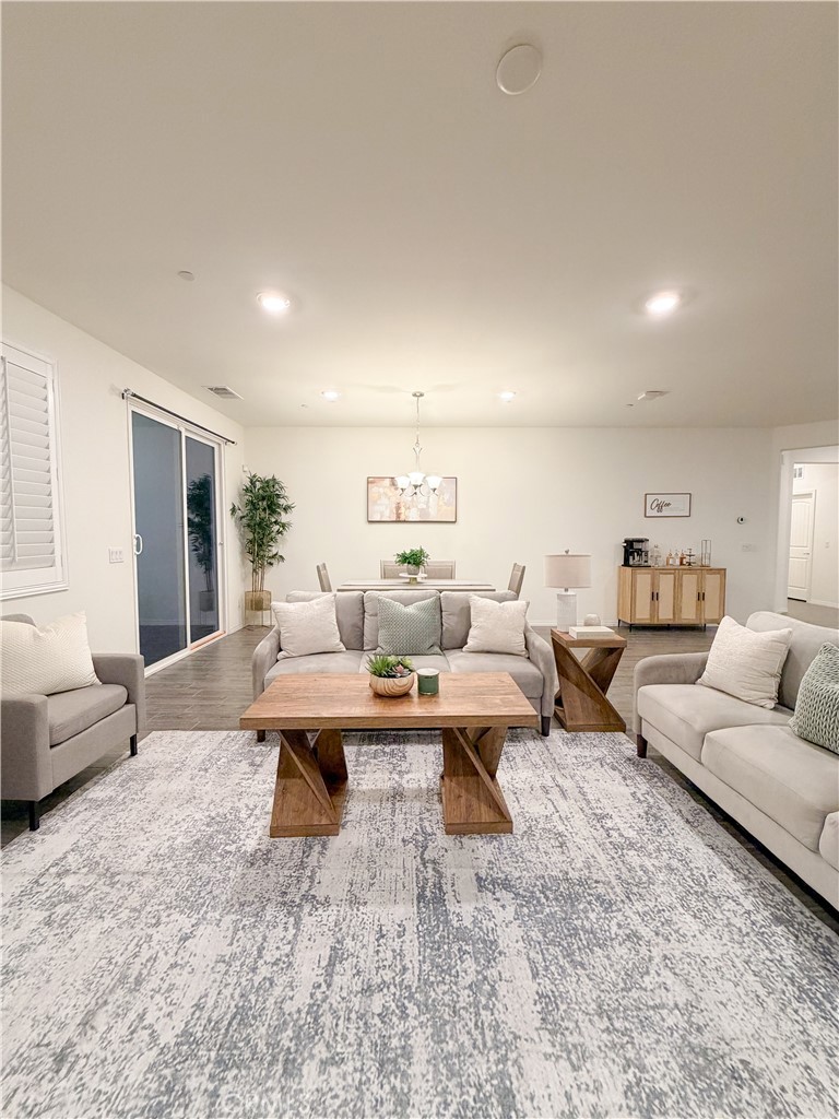 1016 Night Shade Property Photo 16