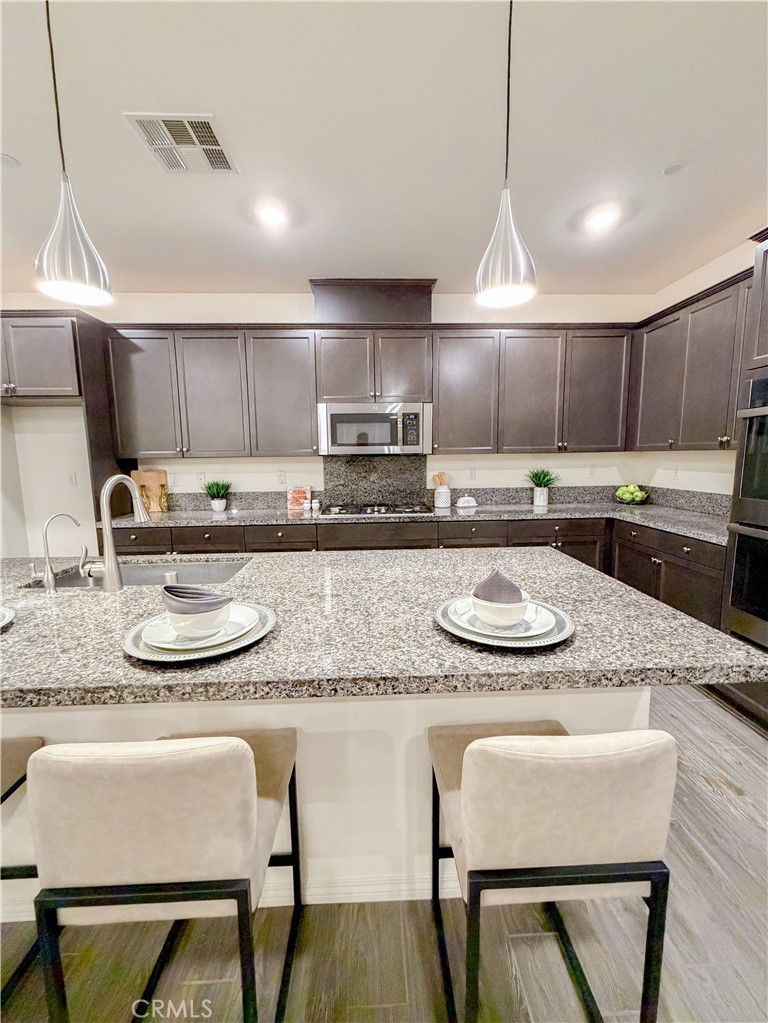 1016 Night Shade Property Photo 18