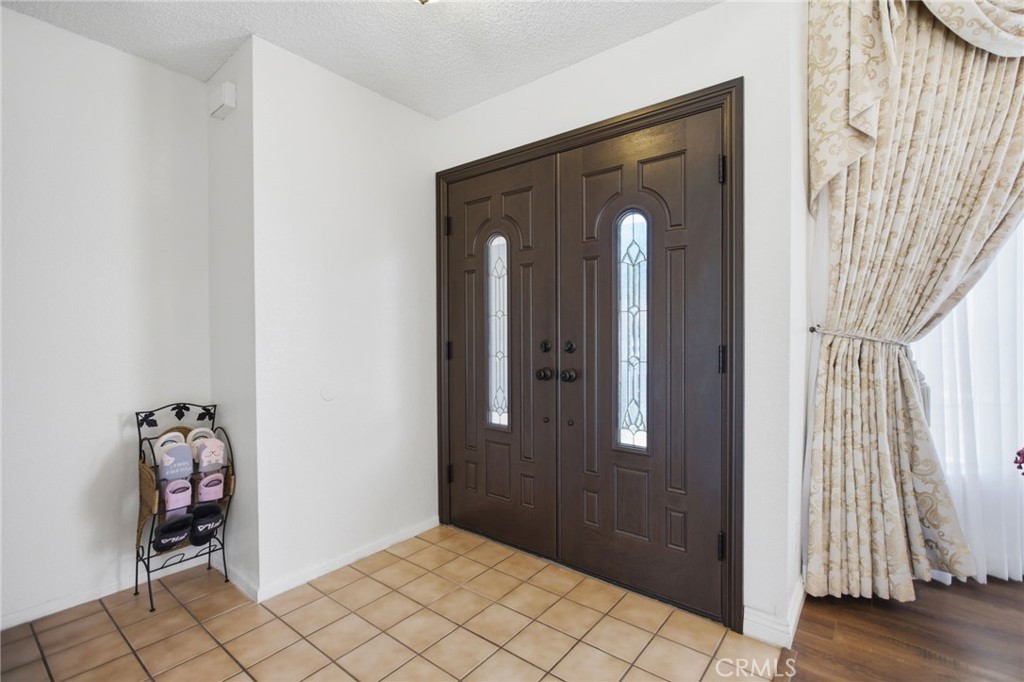 24640 Wild Calla Drive Property Photo 4