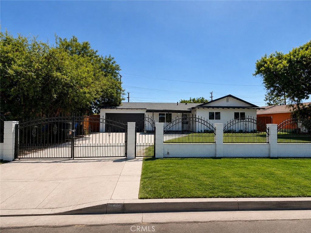 1473 Arizona Property Photo 1