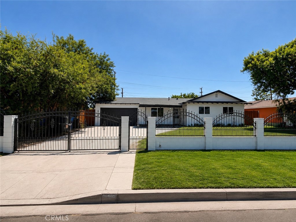 1473 Arizona Property Photo 1
