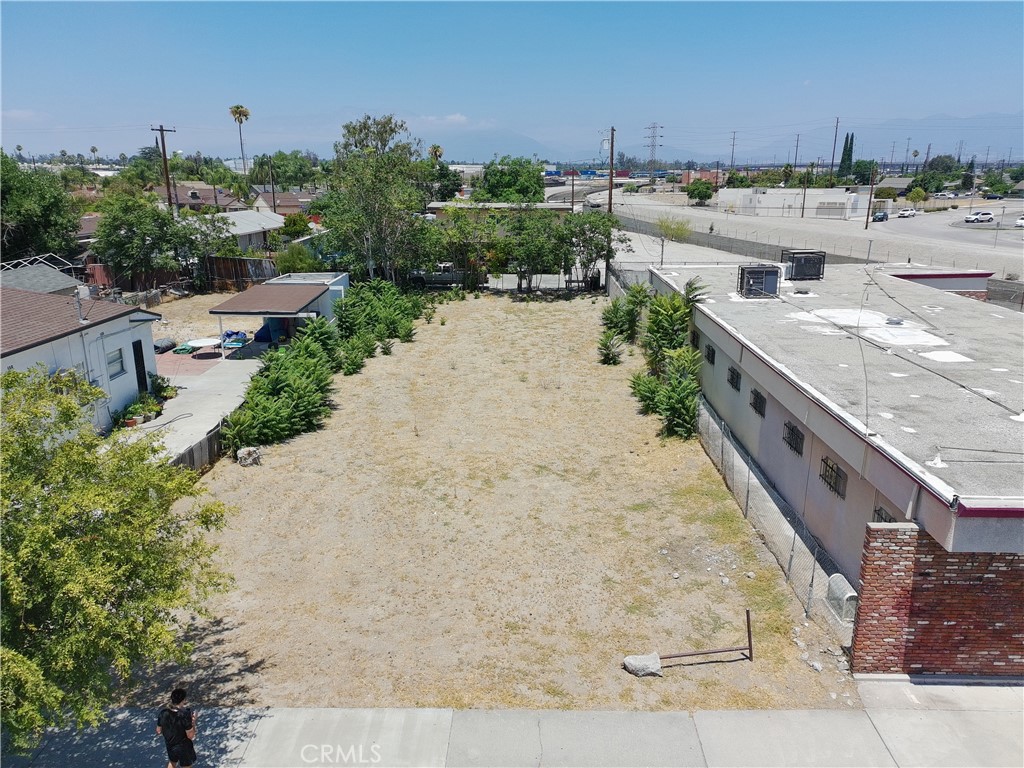 1371 N La Cadena Property Photo 1