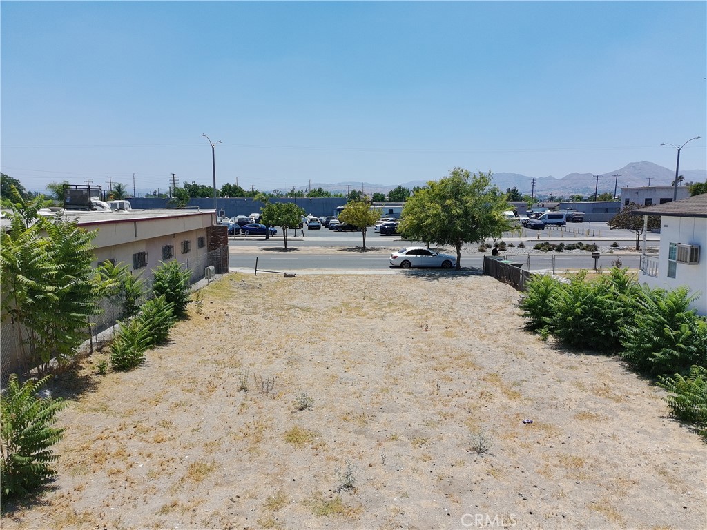 1371 N La Cadena Property Photo 4