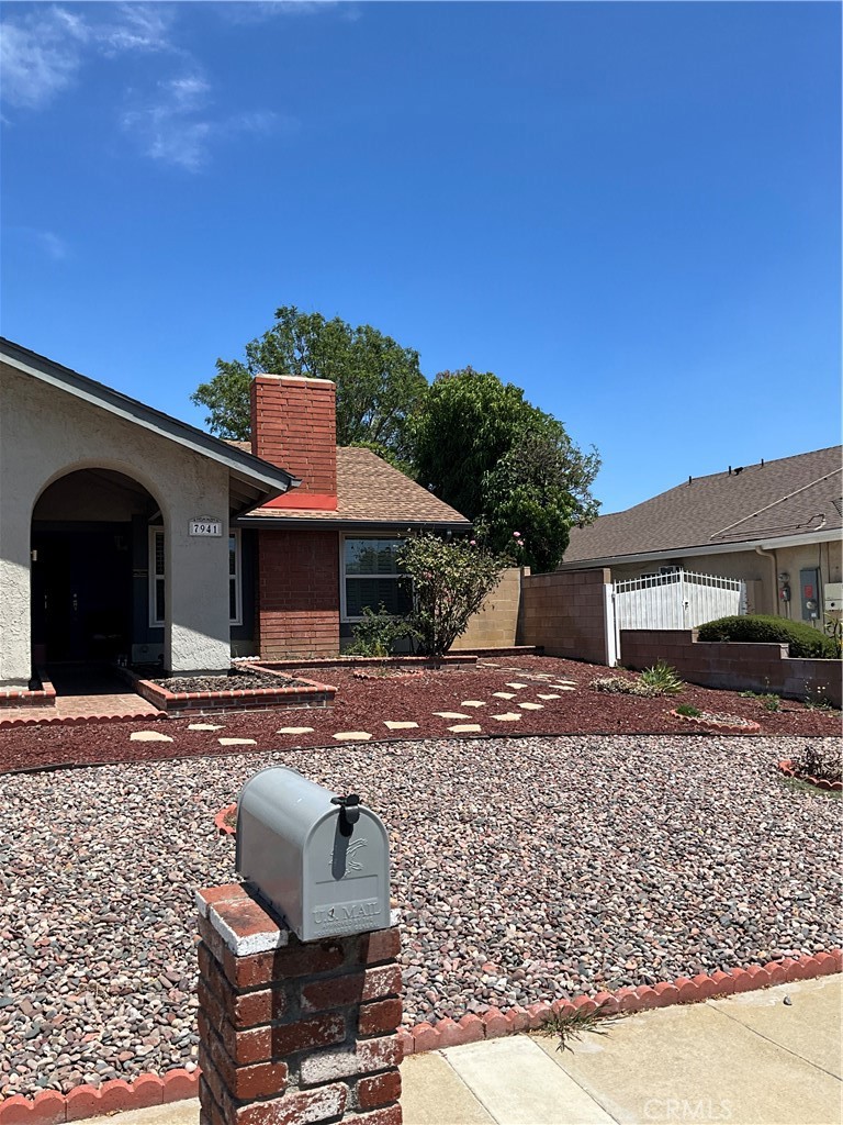 7941 Perlite Avenue Property Photo 3