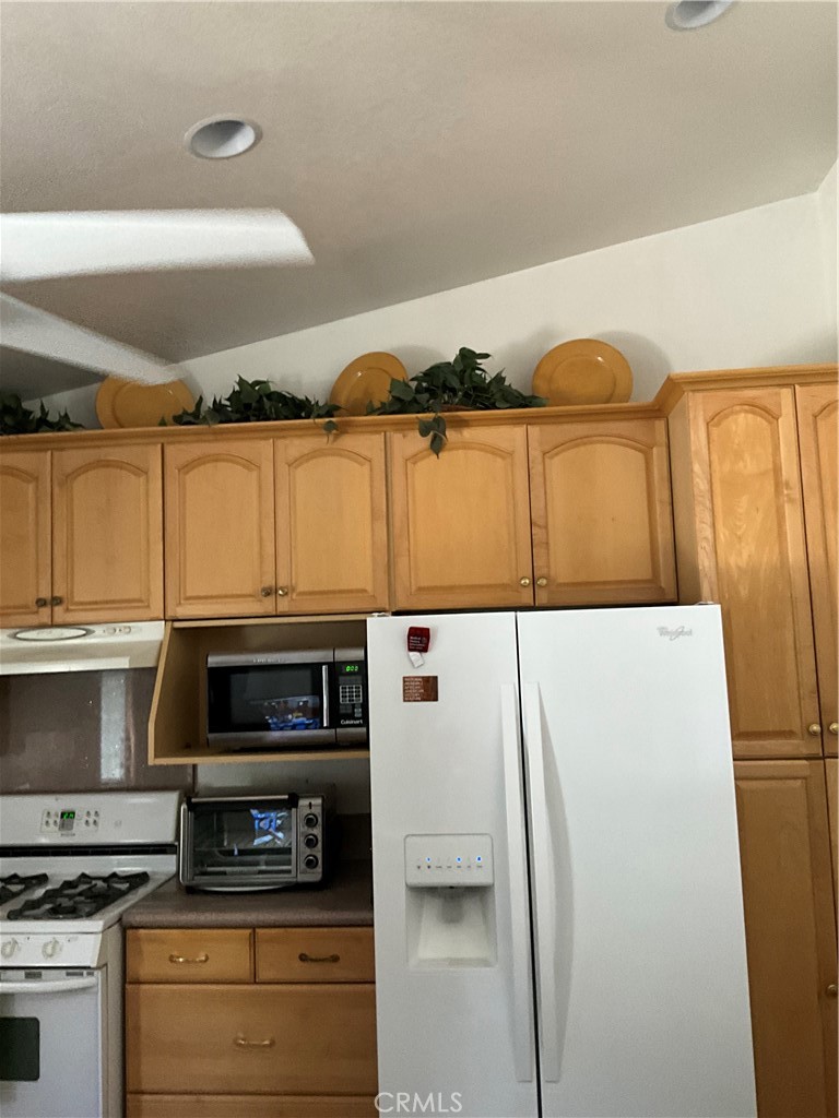7941 Perlite Avenue Property Photo 10