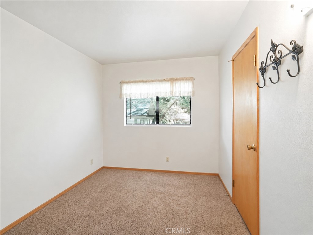 849 Ford Property Photo 36