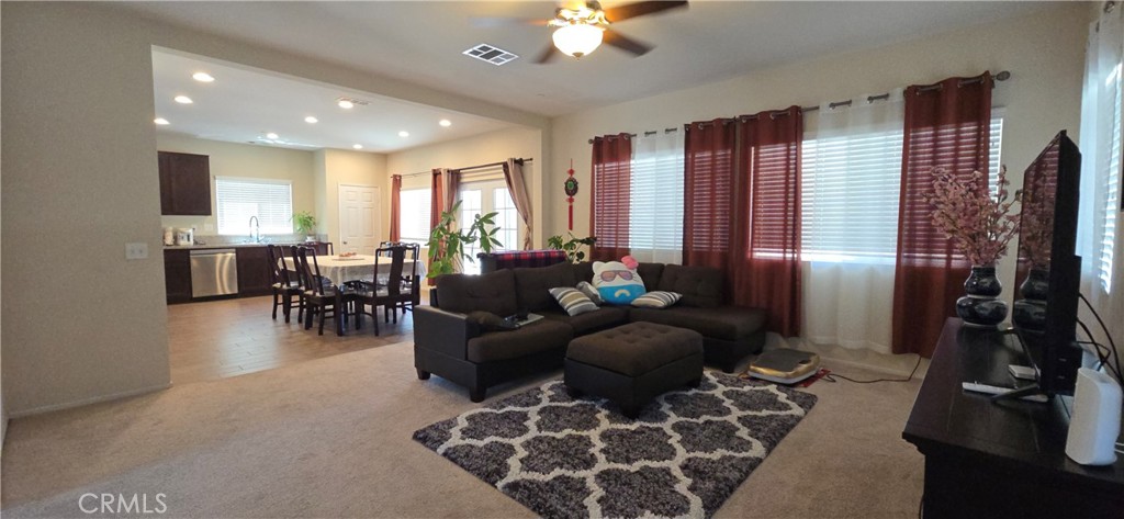 36410 Amateur Property Photo 10