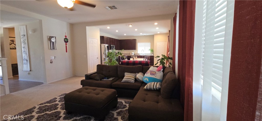 36410 Amateur Property Photo 11