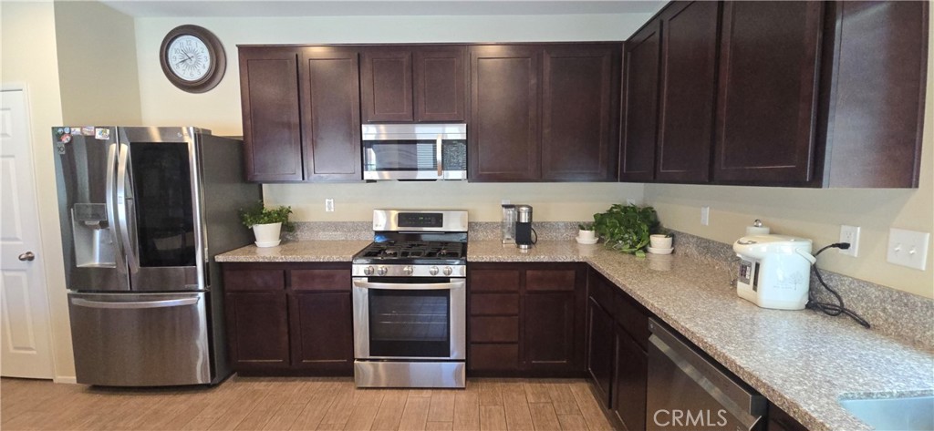 36410 Amateur Property Photo 15