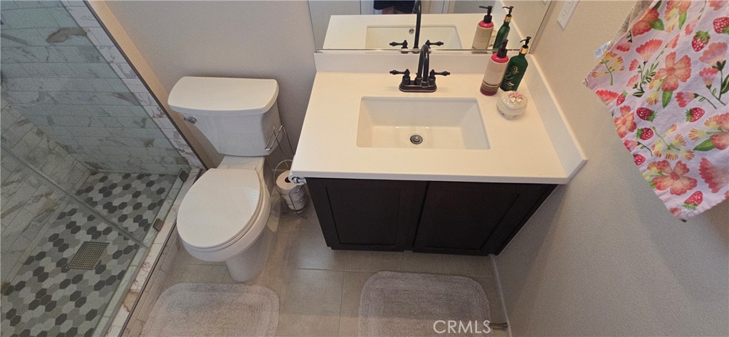 36410 Amateur Property Photo 48