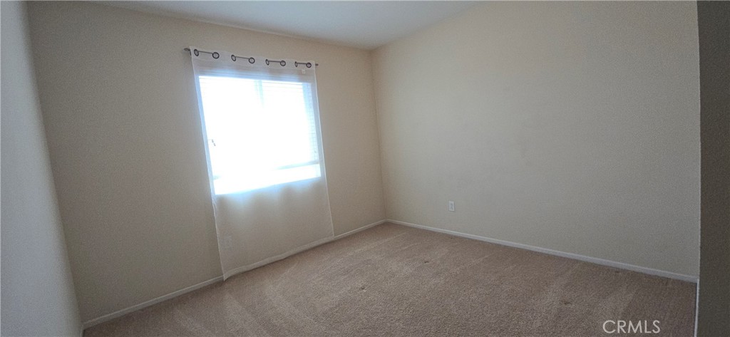 36410 Amateur Property Photo 53