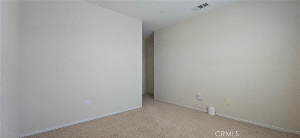 36410 Amateur Property Photo 56