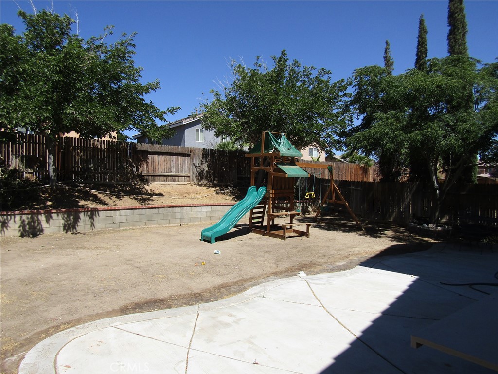 15248 Sunray Court Property Photo 39
