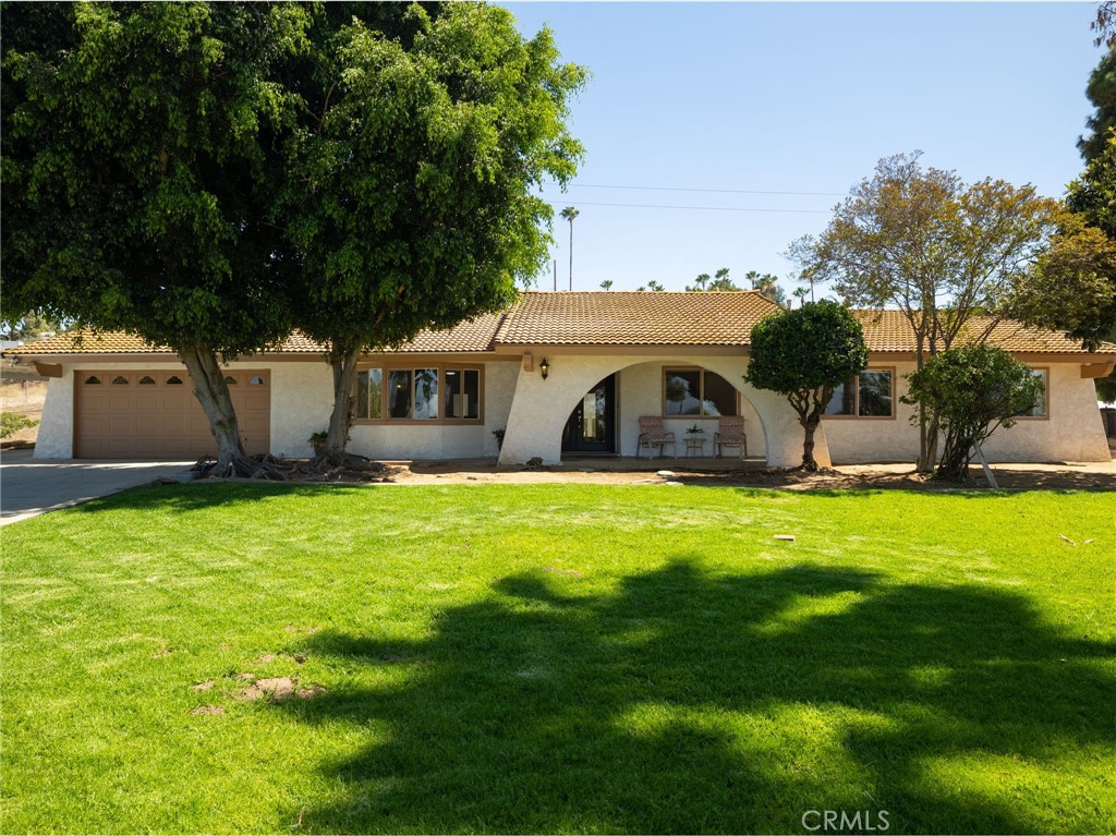 15510 Surrey Court Property Photo 1