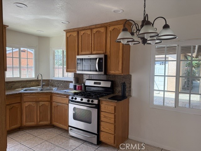 1082 Fremont Property Photo 20