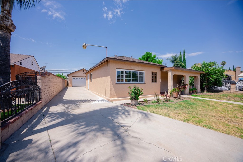 1082 Fremont Property Photo 24