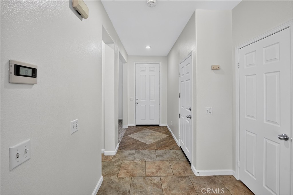 1350 Gordon Court Property Photo 6