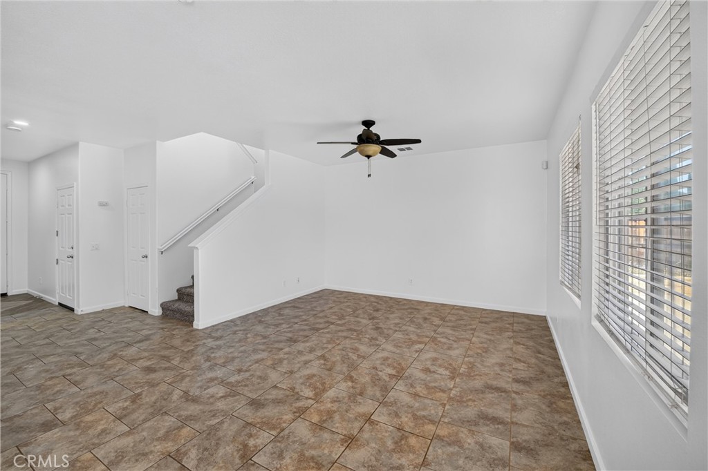 1350 Gordon Court Property Photo 8