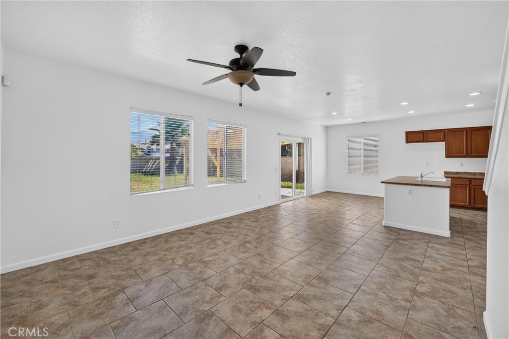 1350 Gordon Court Property Photo 11